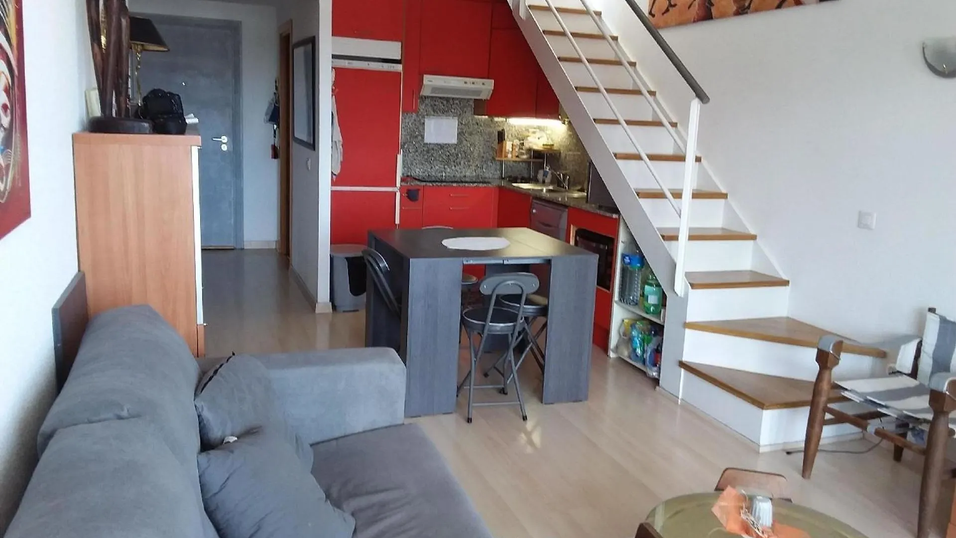 Appartement In Roses Mit Grill, Gemeinschaftlichem Pool Und Terrasse 0*,  스페인