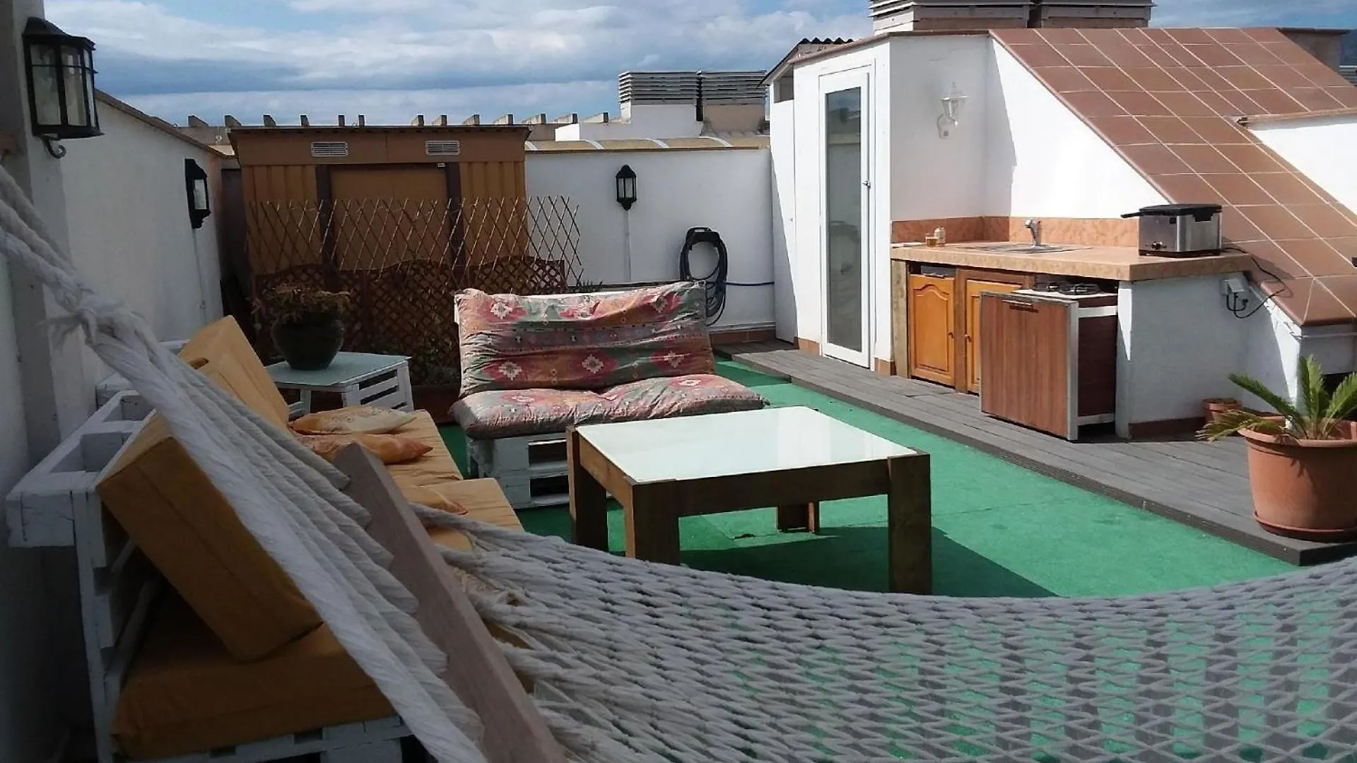 Appartement In Roses Mit Grill, Gemeinschaftlichem Pool Und Terrasse 0*,